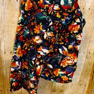 Lularoe leggings: rainbow floral